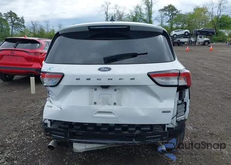 2021 Ford Escape Se Hybrid z USA, uszkodzony, nr VIN 1FMCU0BZ3MUB23654